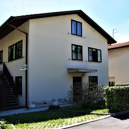 Apartma Mika Most na Soči Zewnętrze zdjęcie